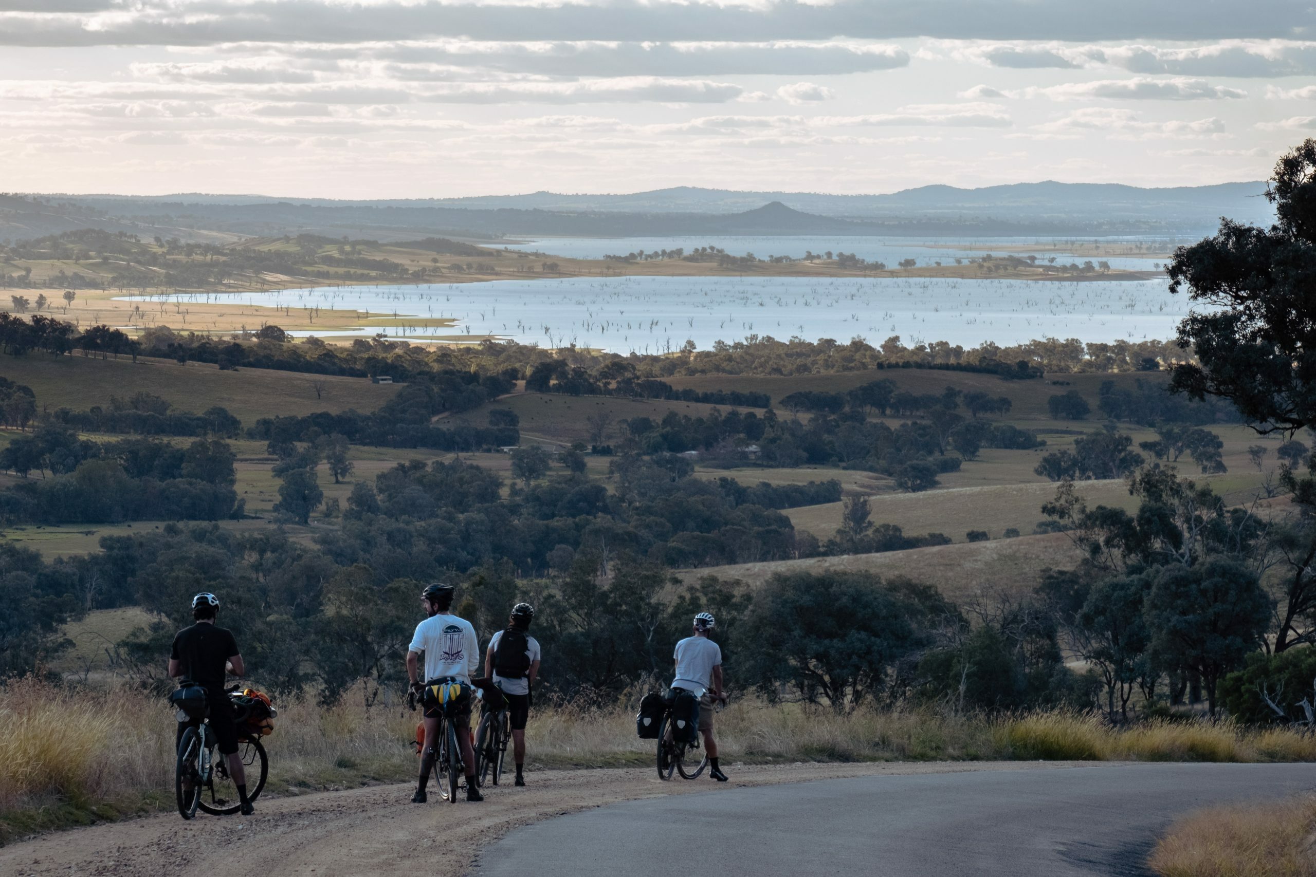 Bikepacking towards the Murray River